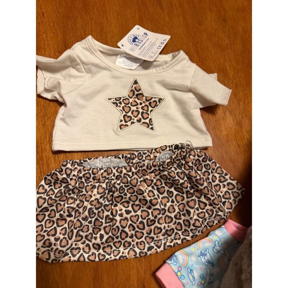 Build A-Bear Violet the Wolf Plush Grey Leopard Cinnamoroll Camo Clothes Carrier - Picture 4 of 10